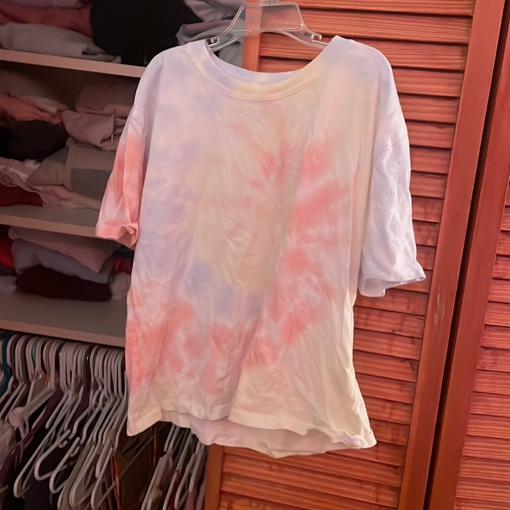 Hollister tie-dye tee, size xs